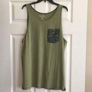 SALT LIFE MEN'S TANK TOP SIZE Xl